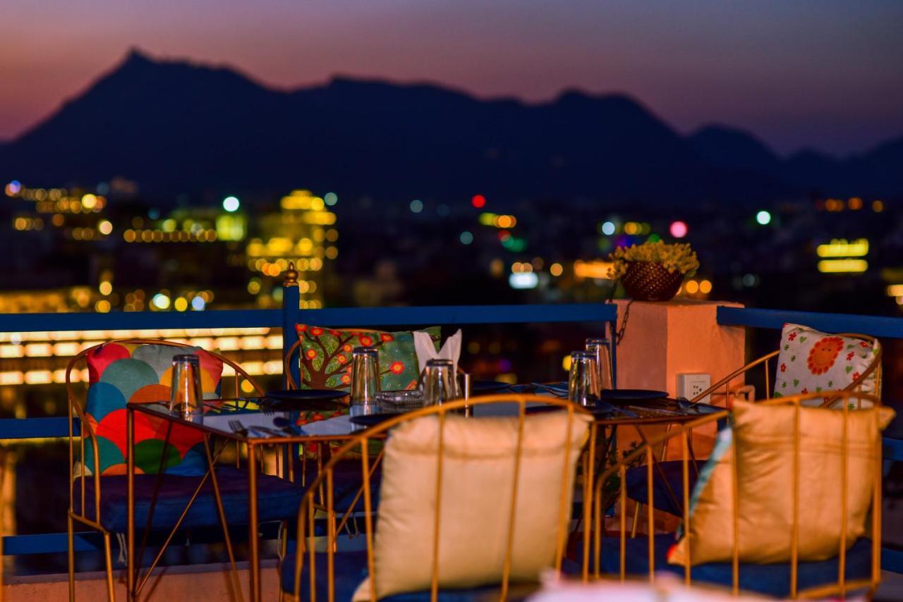 Hotel Casa By The Lake ウダイプル エクステリア 写真